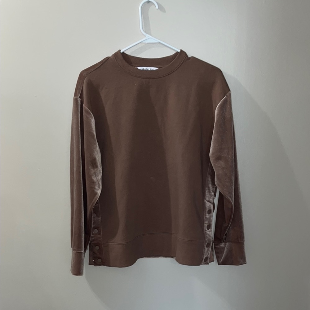 Athleta Long Sleeve Top with Velvet Details
